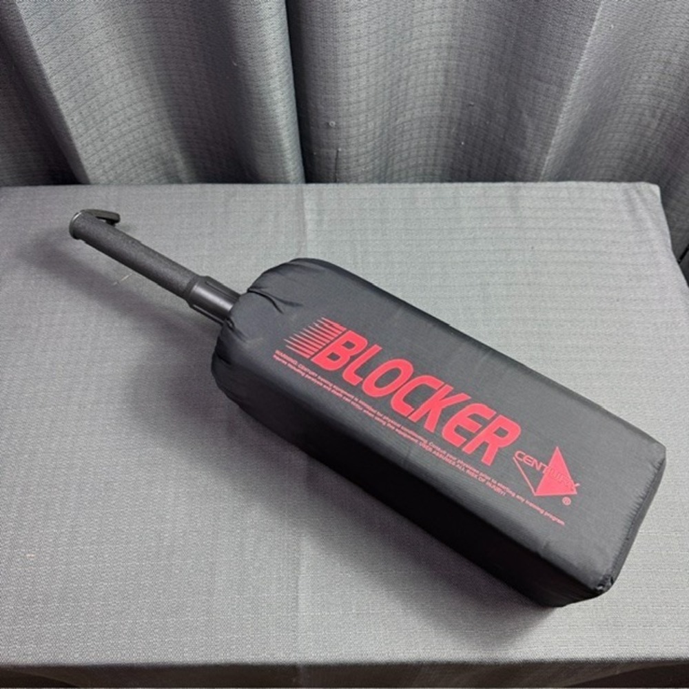 Blocker By Century Fitness MMA, Martial Arts   Pre-owned